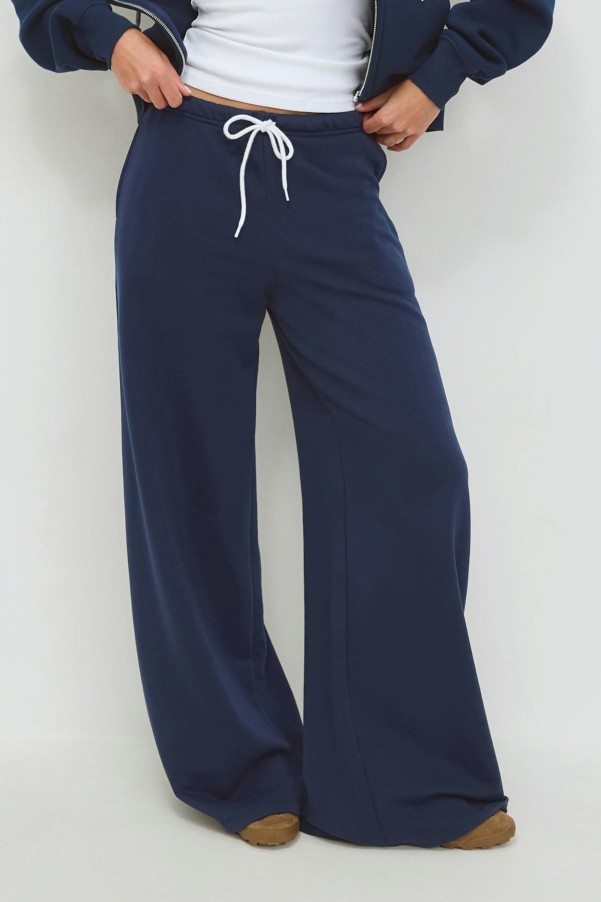 Comfy low sweatpants