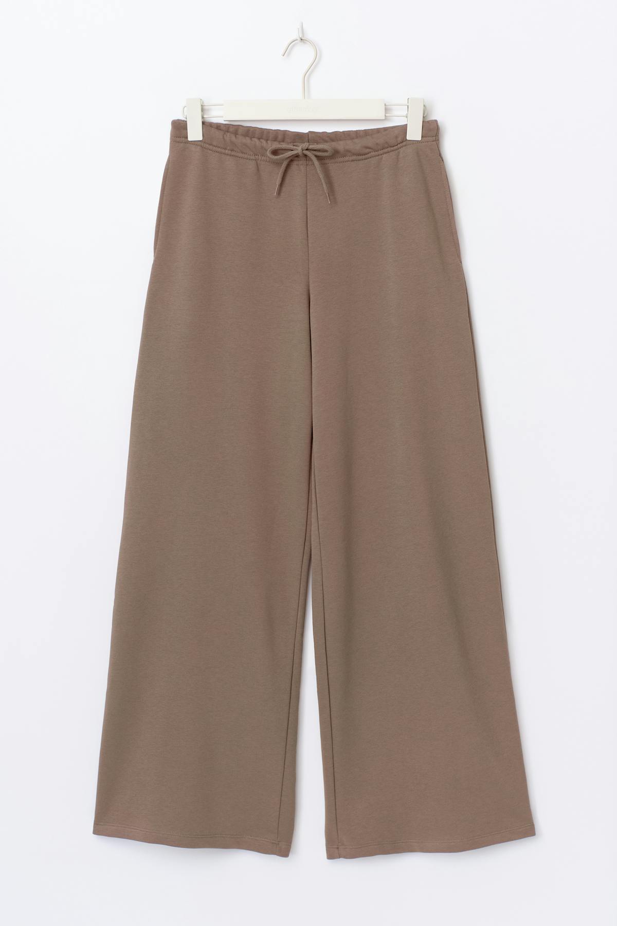 Comfy low sweatpants