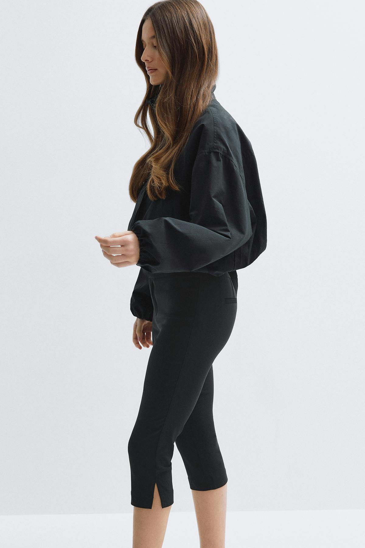 Capri trousers