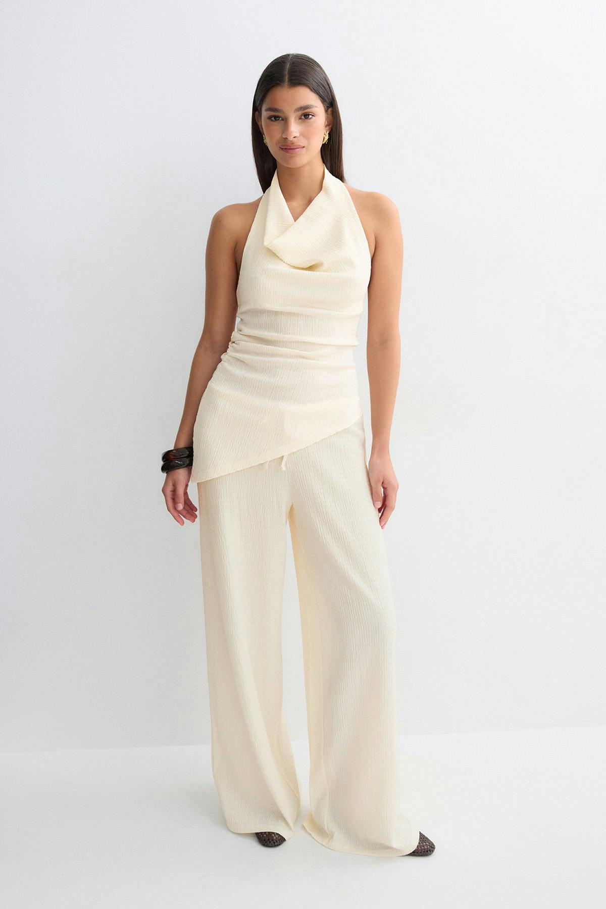 Halterneck top