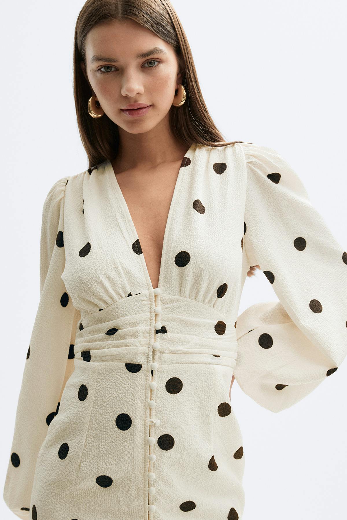Balloon sleeve dress