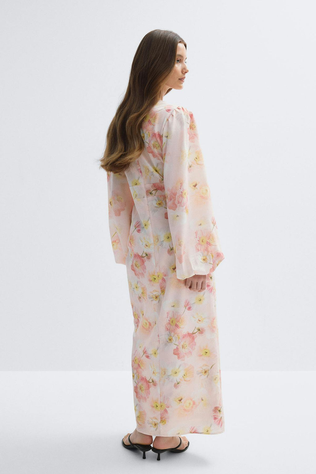 Balloon sleeve dress