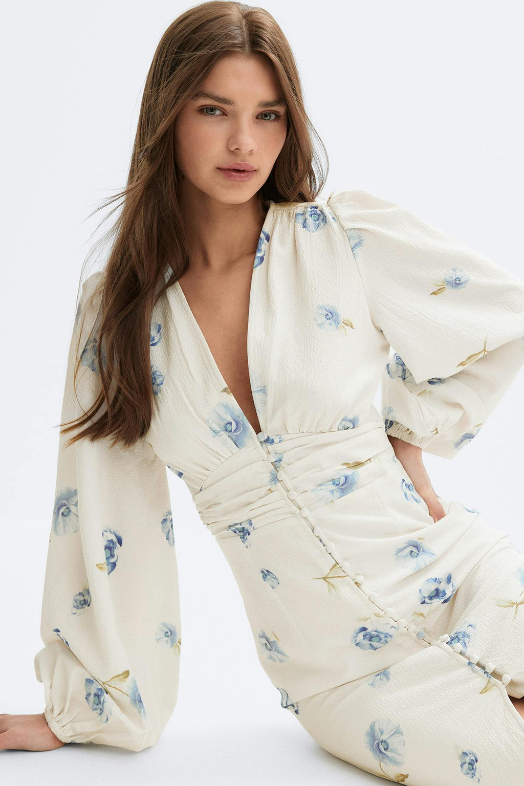 Balloon sleeve dress