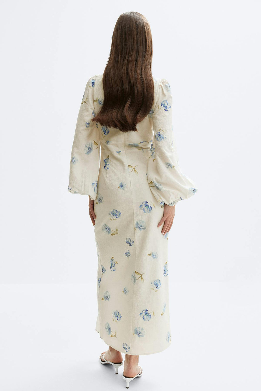 Balloon sleeve dress