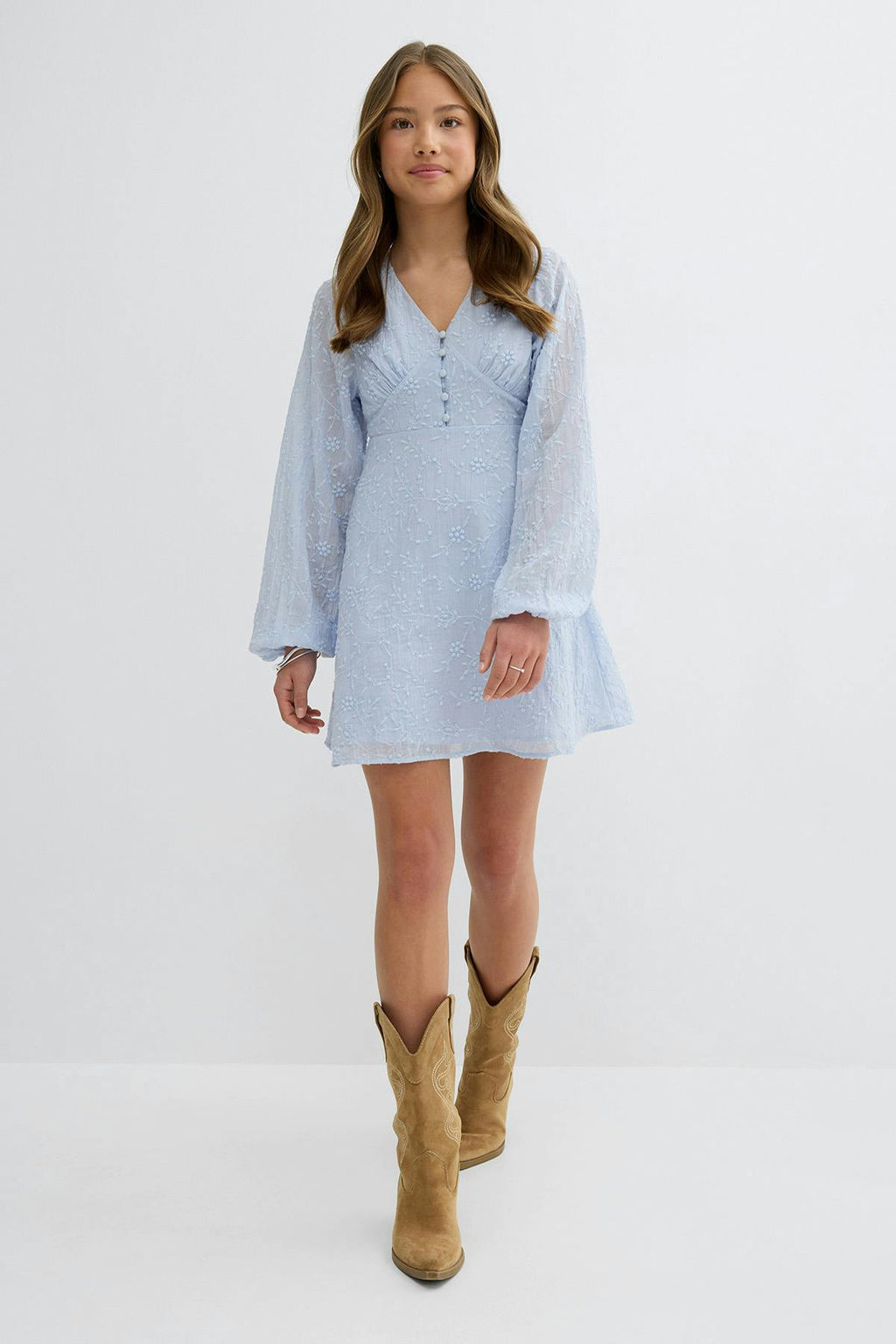 Y embroidery dress