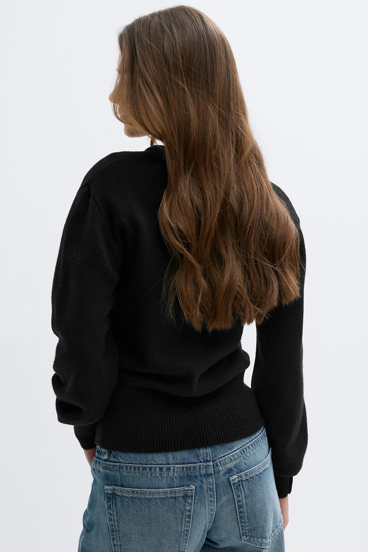 Knitted cardigan
