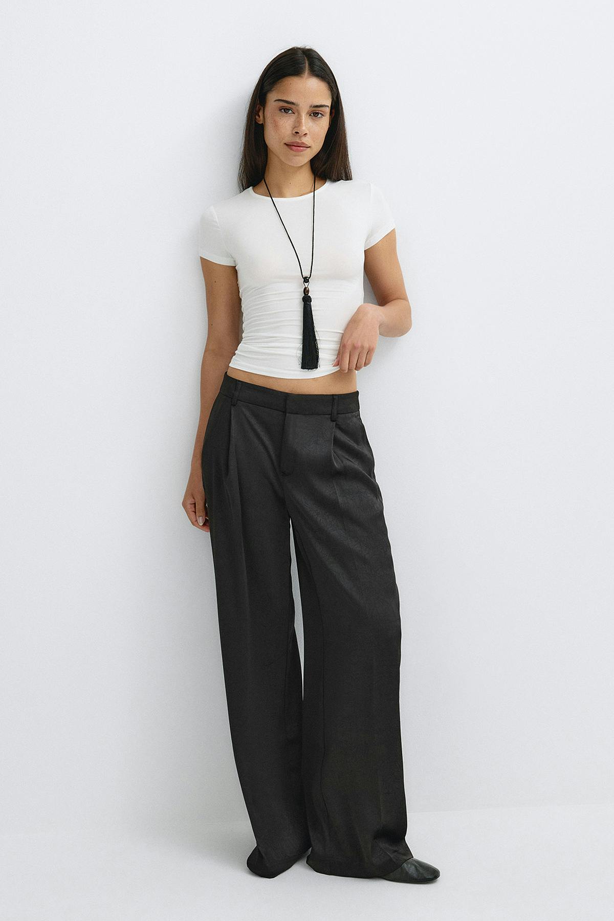 Pleated satin trousers