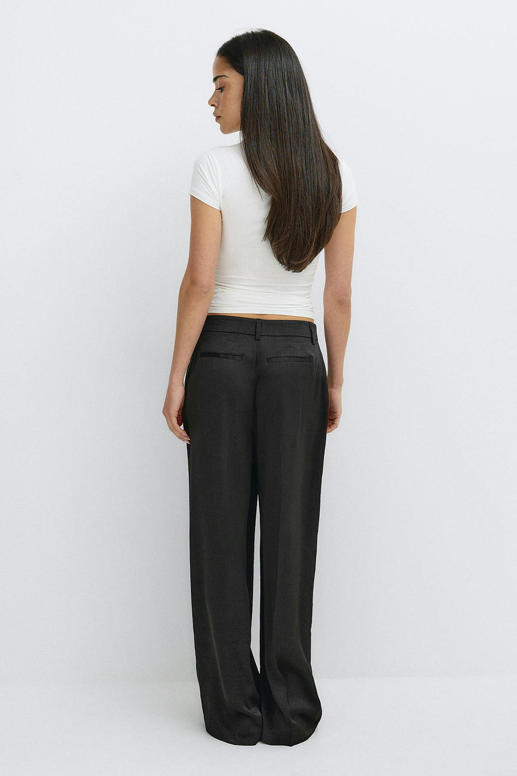 Pleated satin trousers