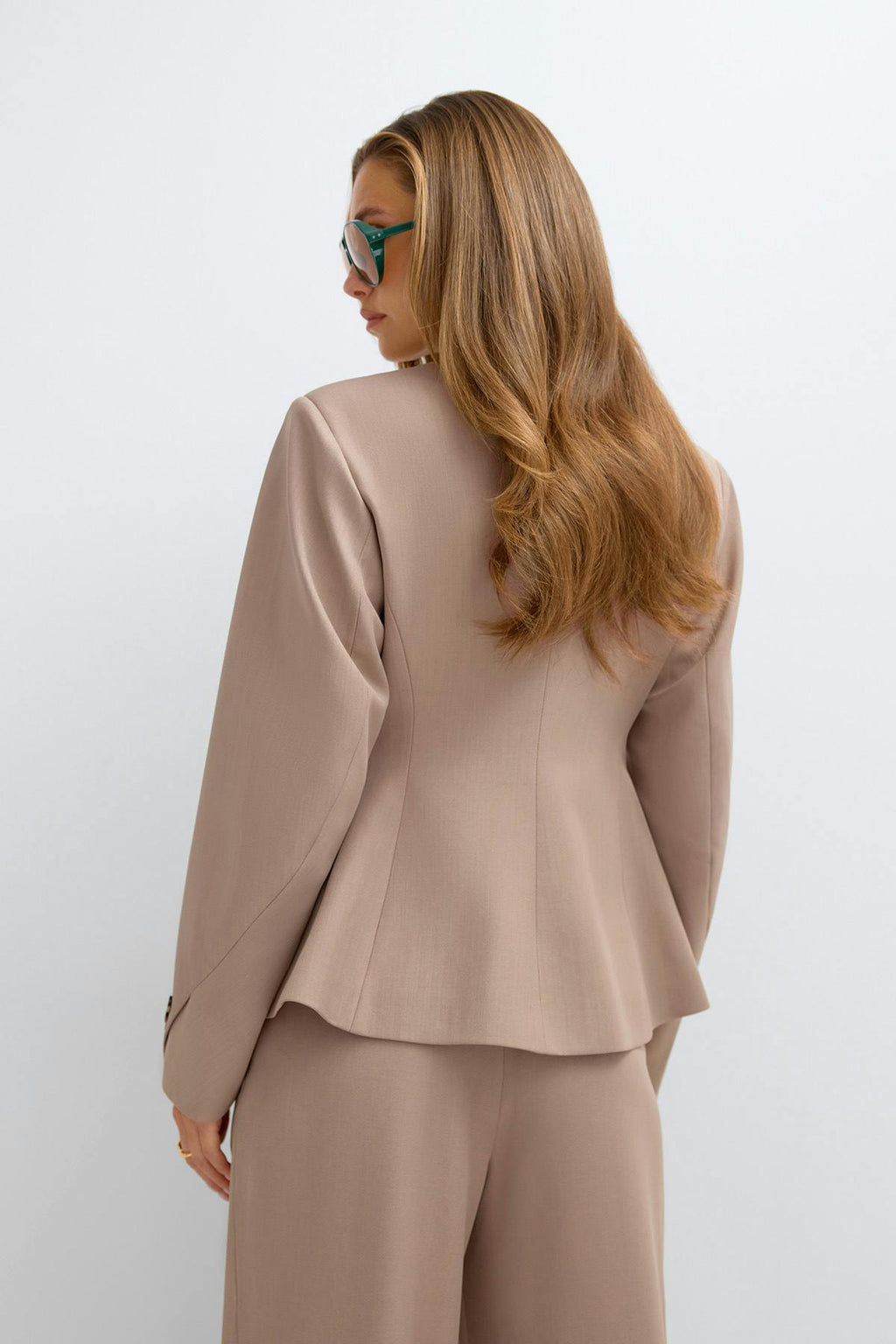 Shaped blazer
