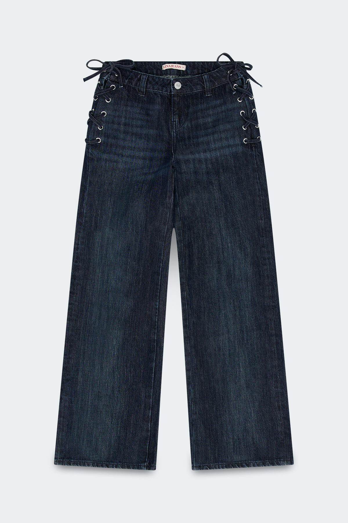 Tied up loose jeans