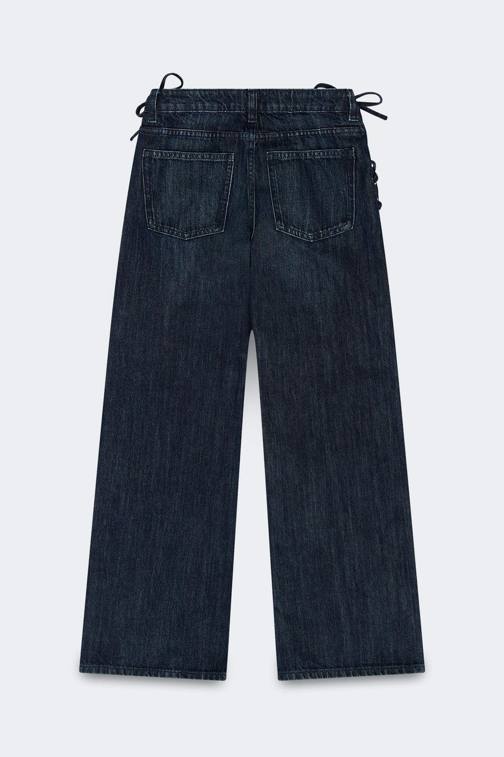 Tied up loose jeans