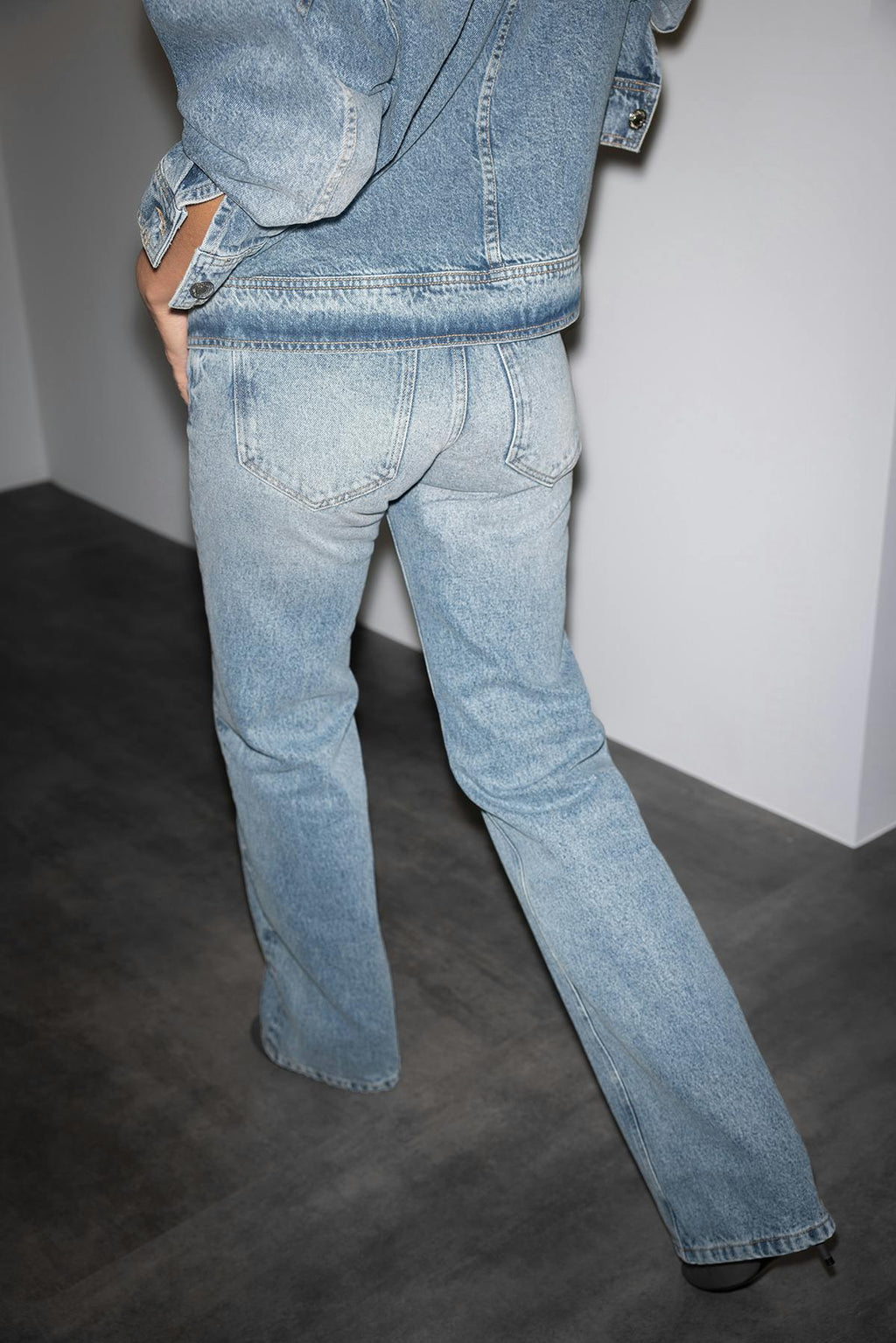 Crush straight jeans