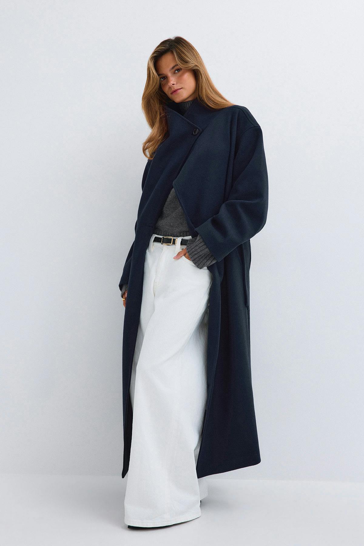 High neck coat