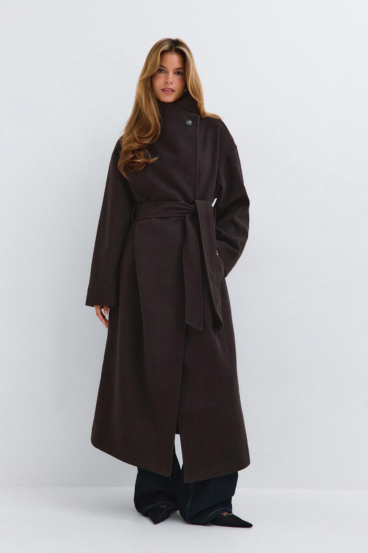High neck coat