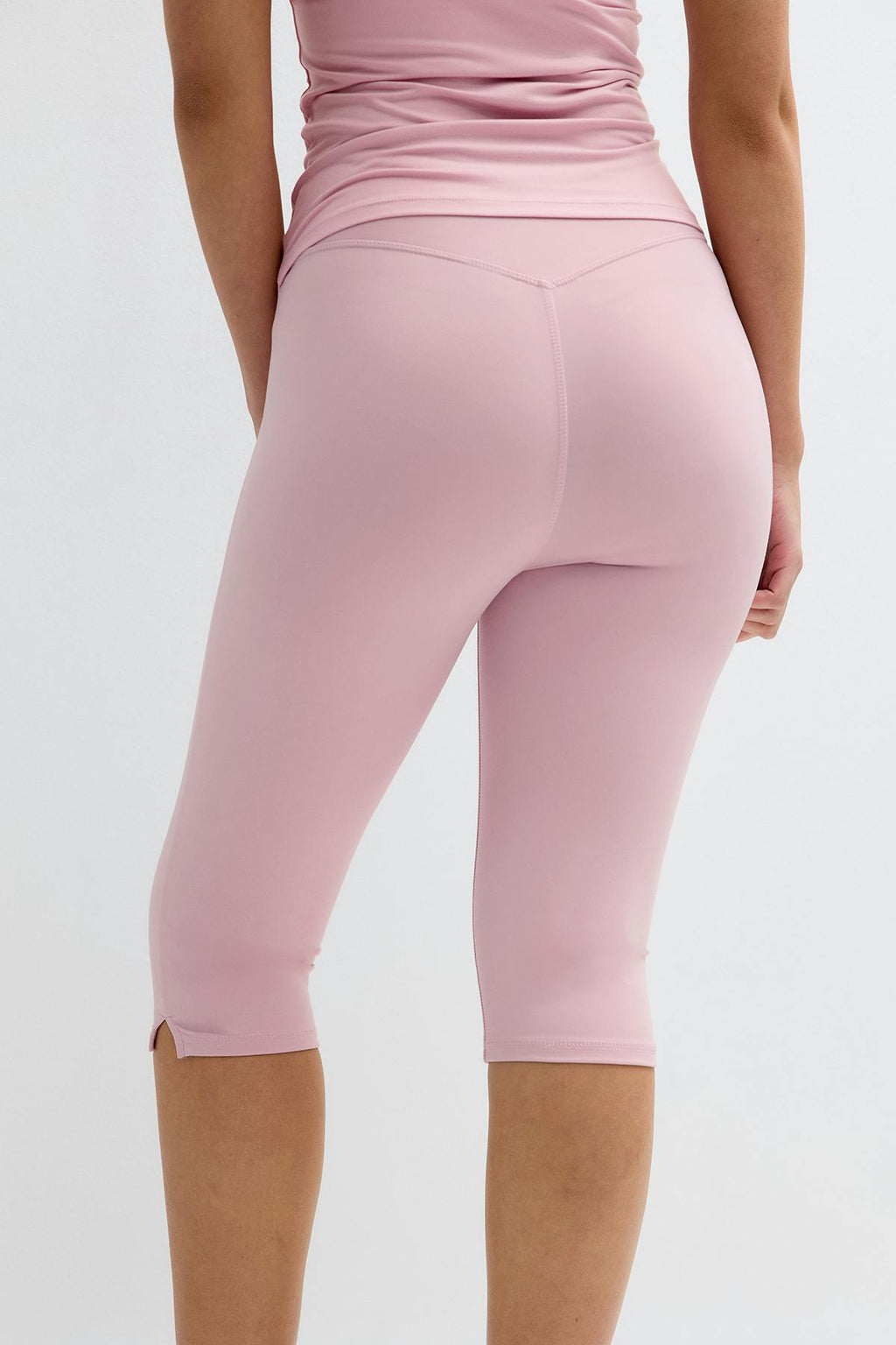 Yoga capri