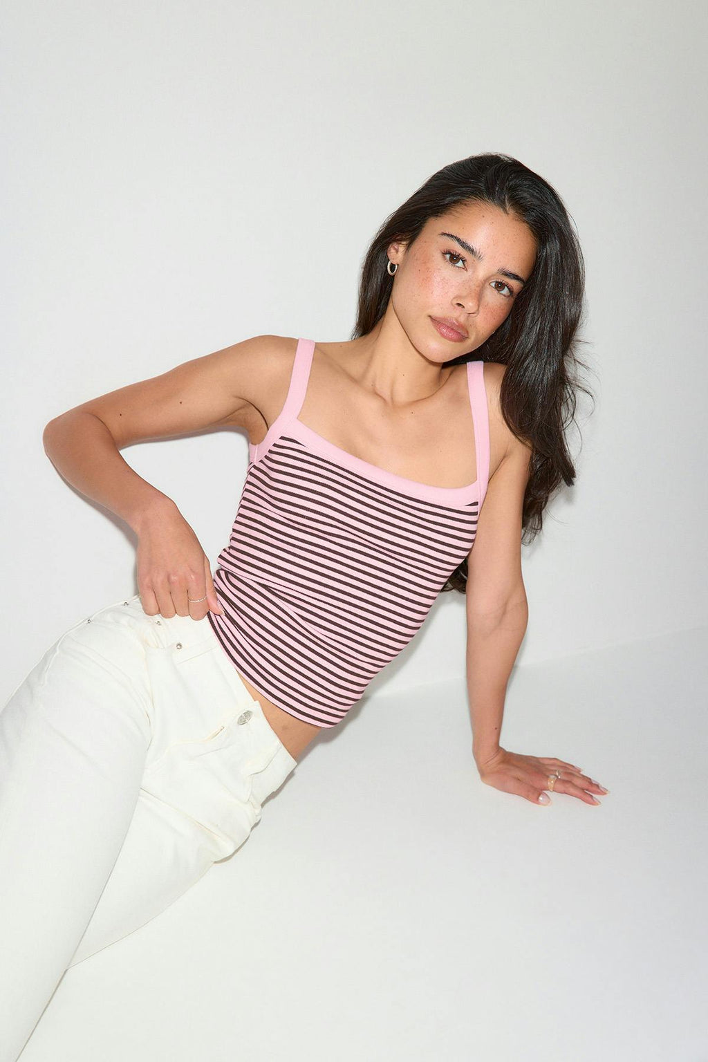 Tight fit rib singlet