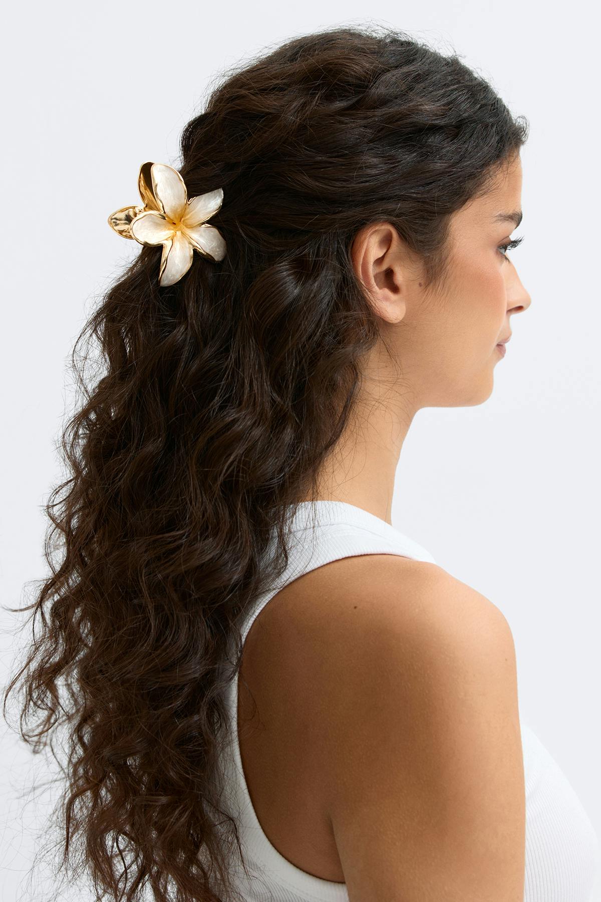 Metal flower hair clip