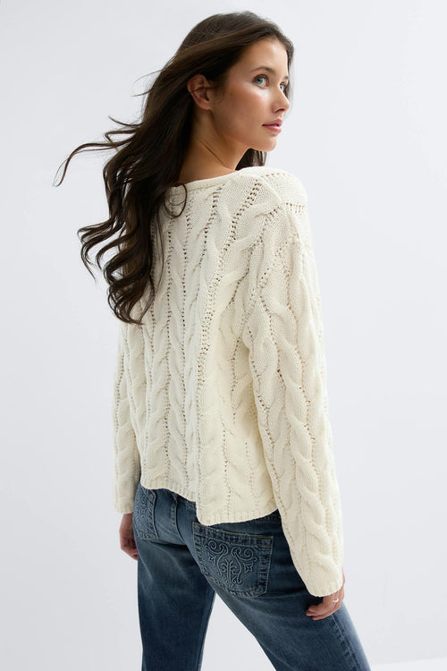 14+ cable knitted sweater