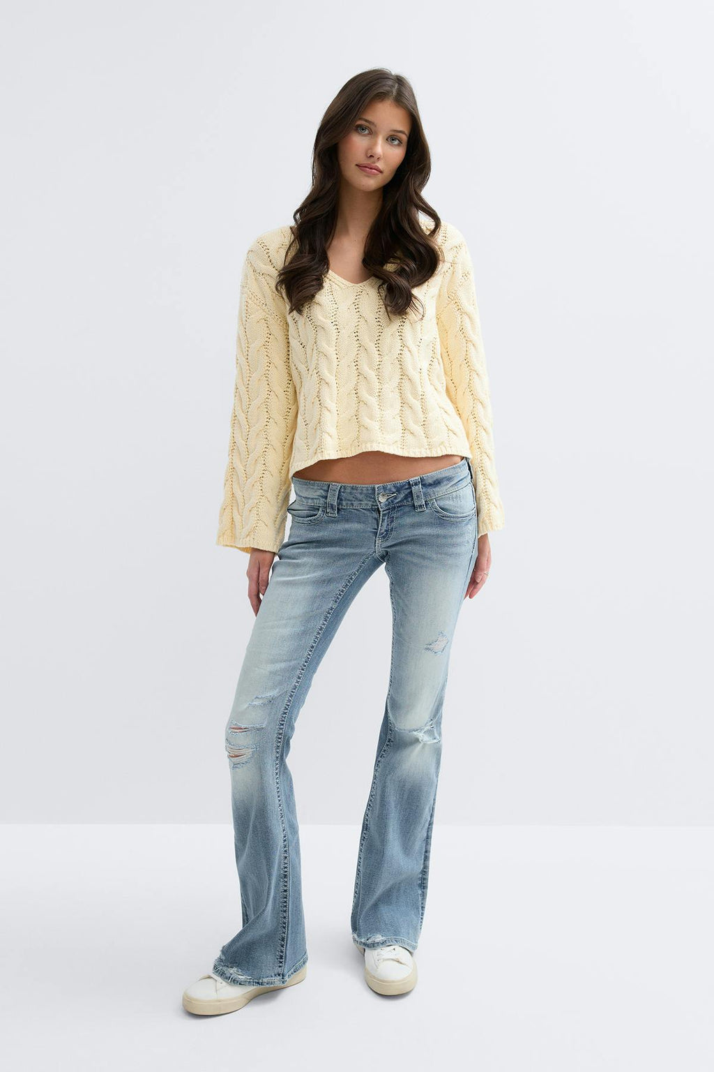 14+ cable knitted sweater