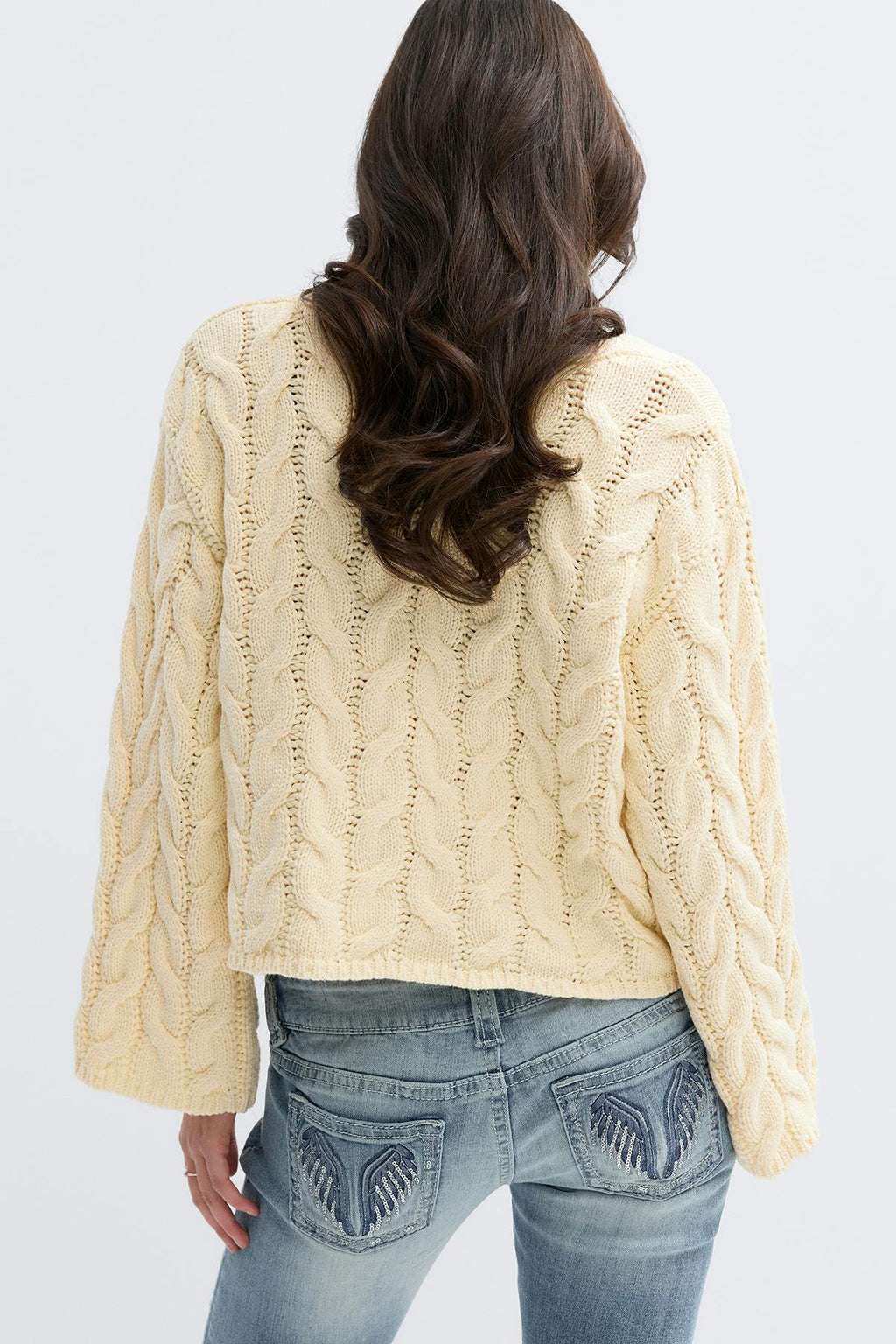 14+ cable knitted sweater