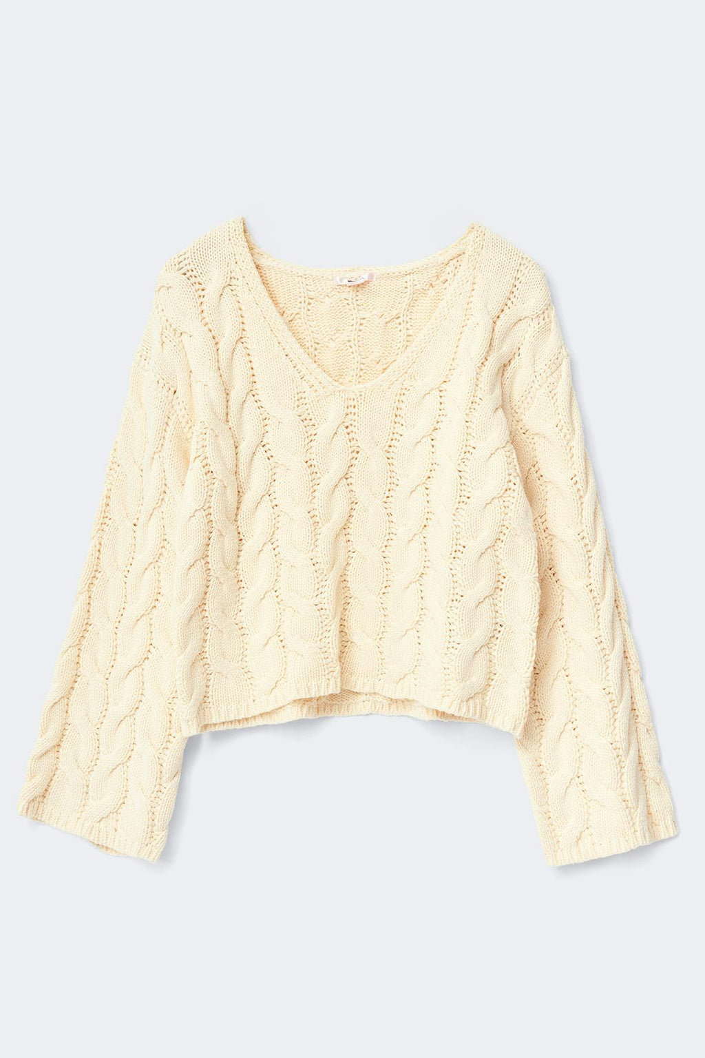 14+ cable knitted sweater