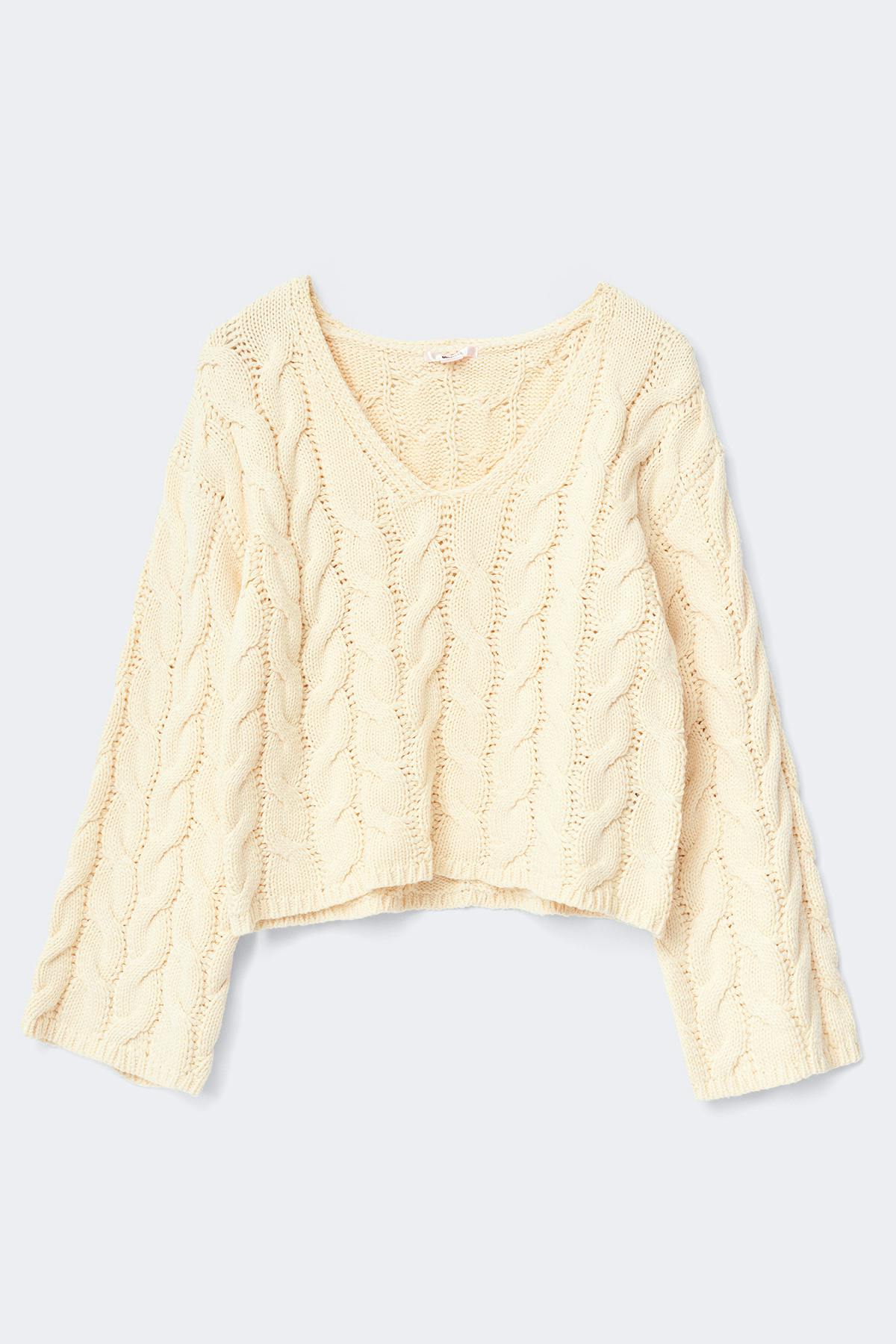 14+ cable knitted sweater