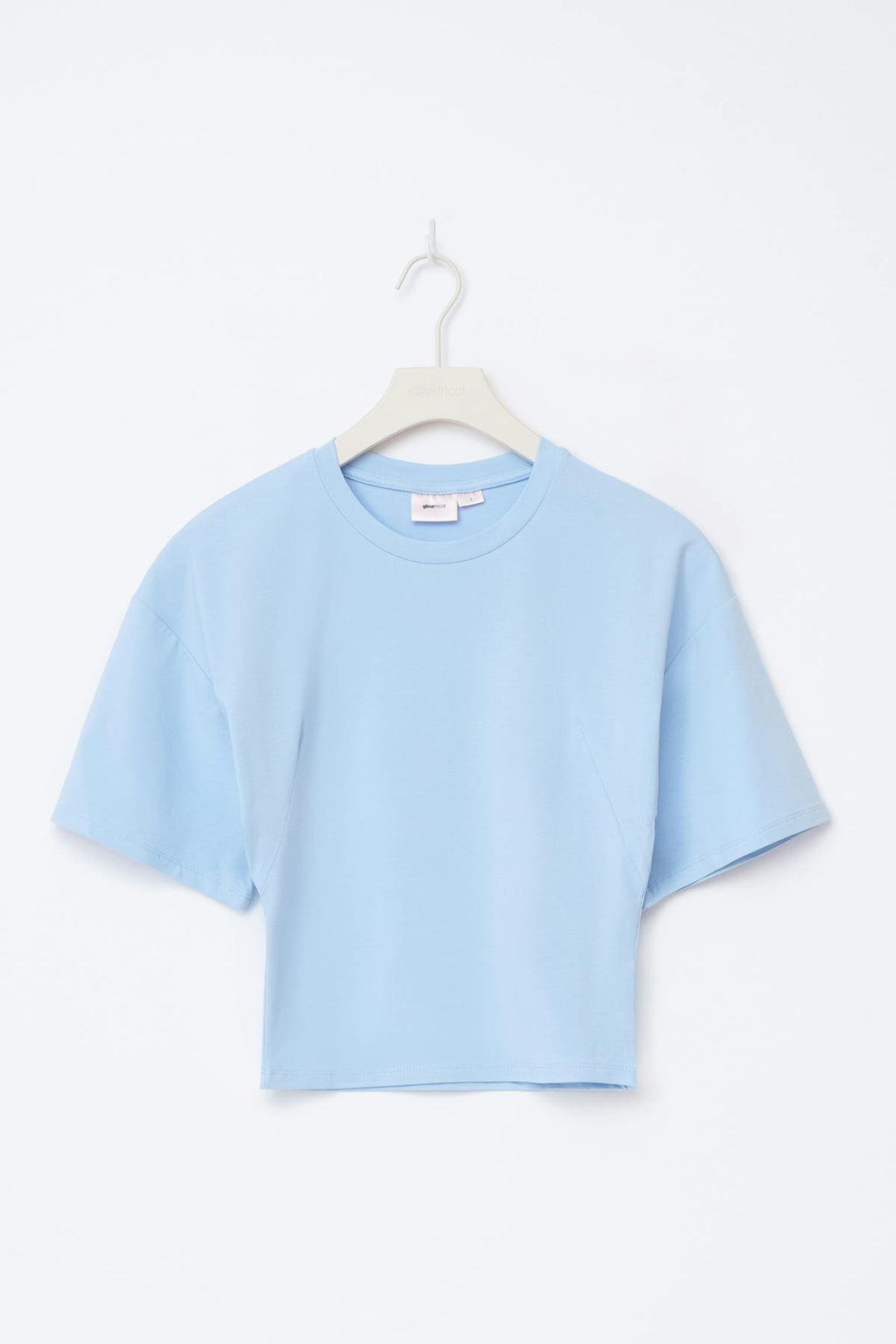 14+ fitted tee