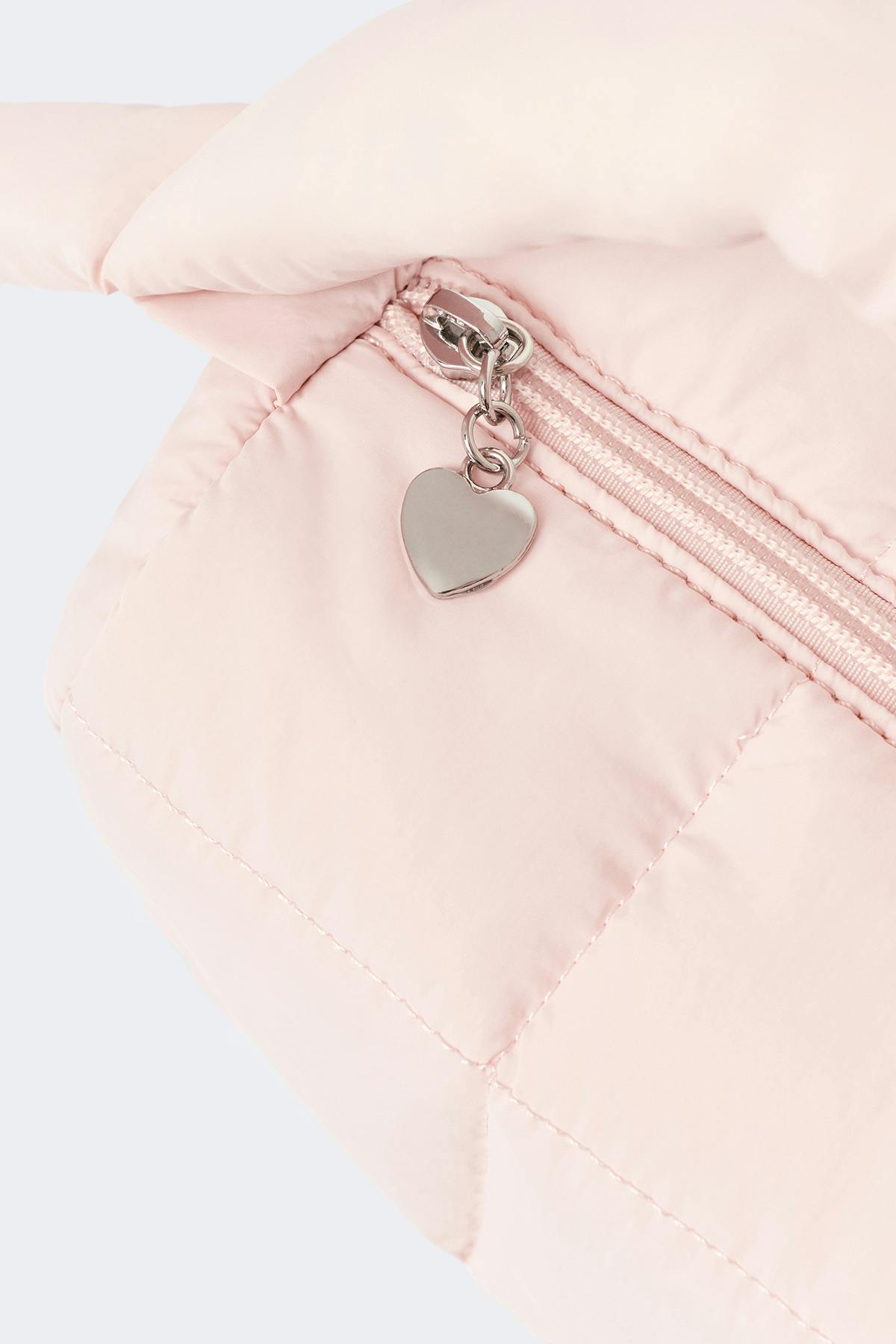 Makeup bag