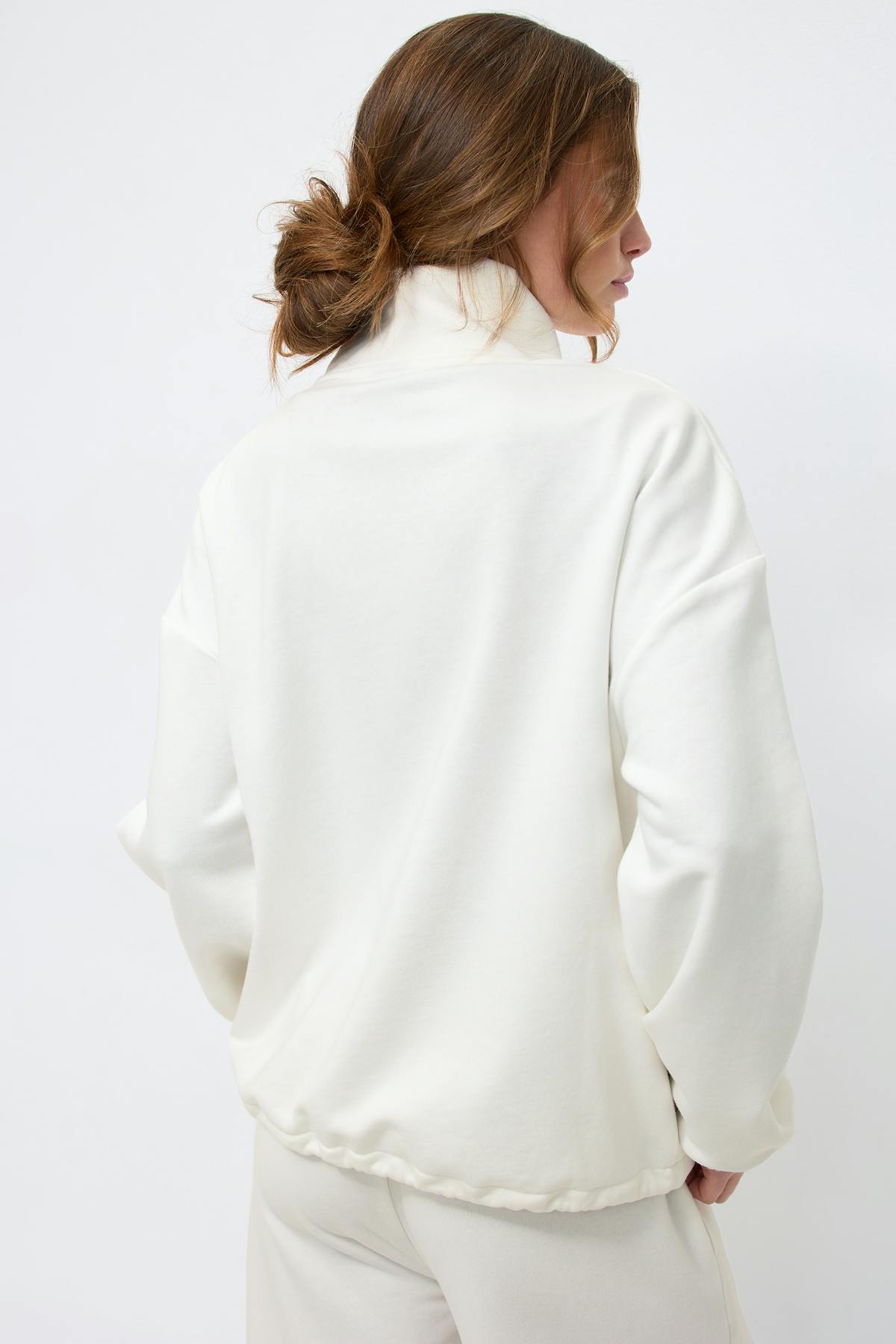 Soft sport zip sweater