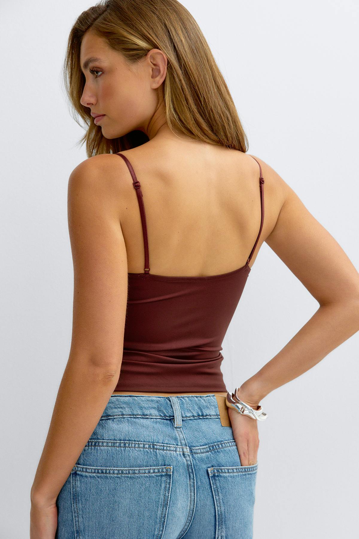 Soft shaping wow singlet