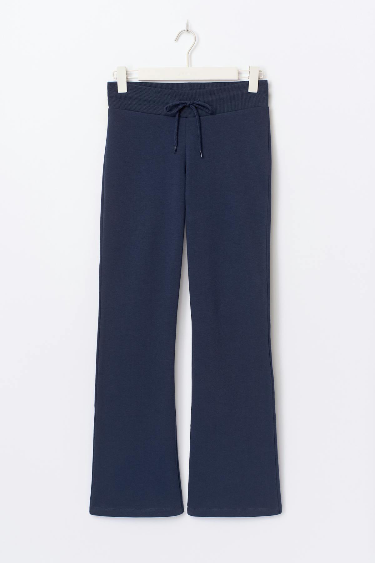Slim low waist sweatpants