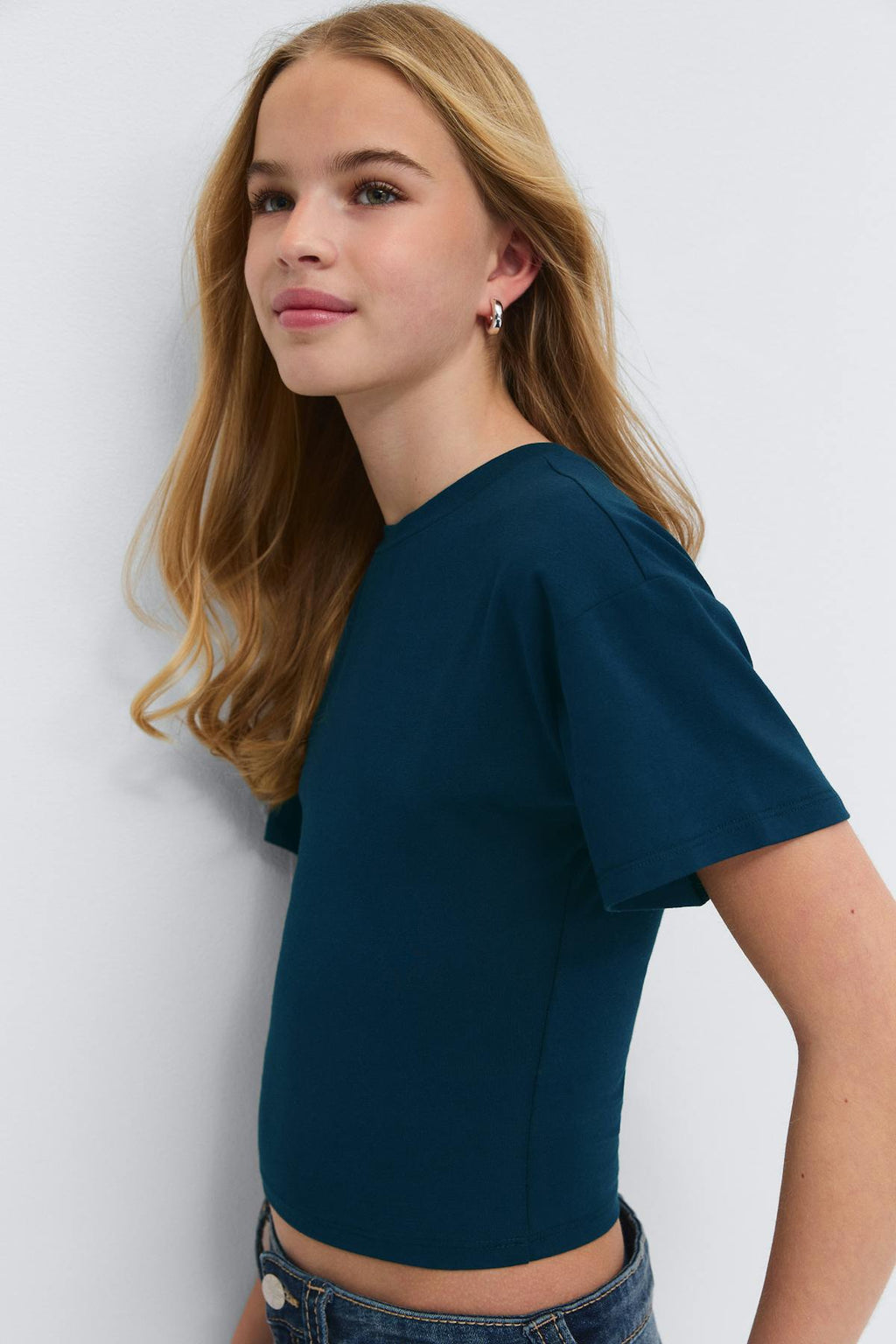 Y fitted tee