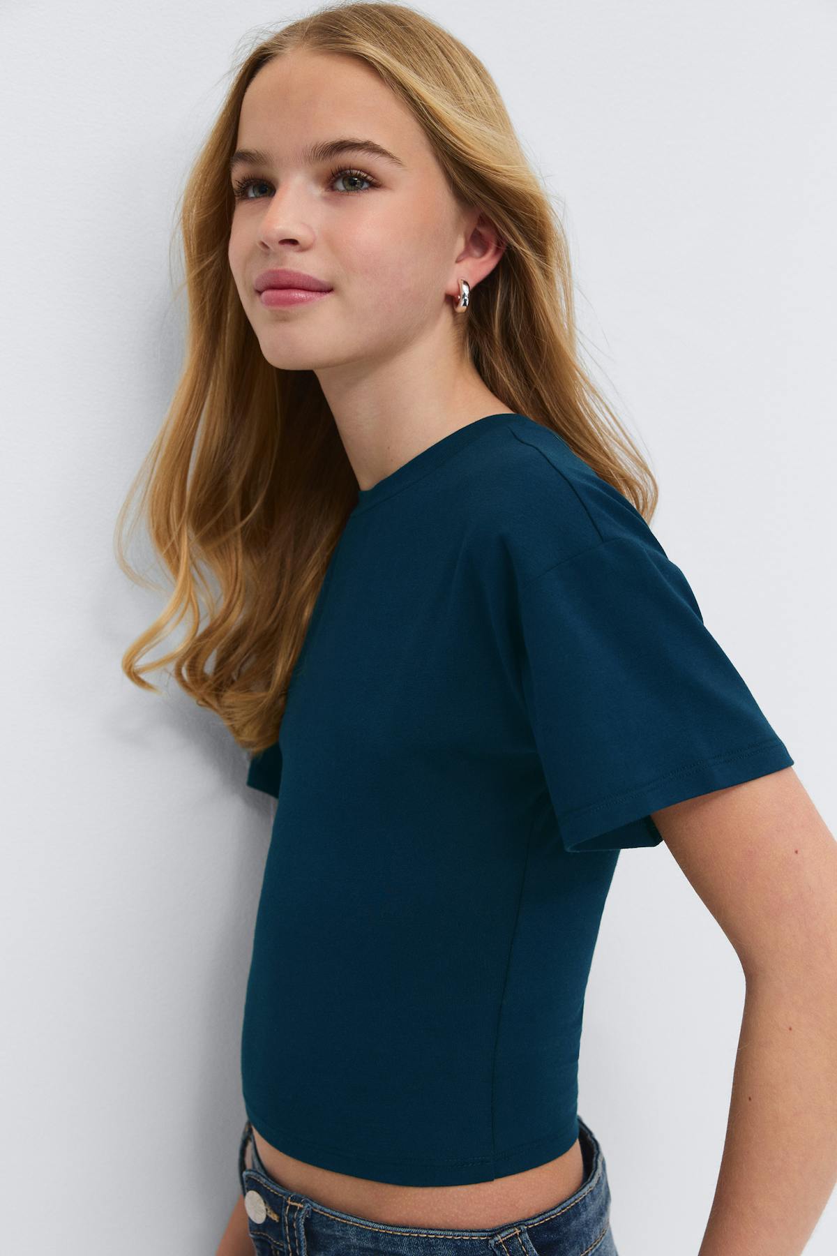 Y fitted tee
