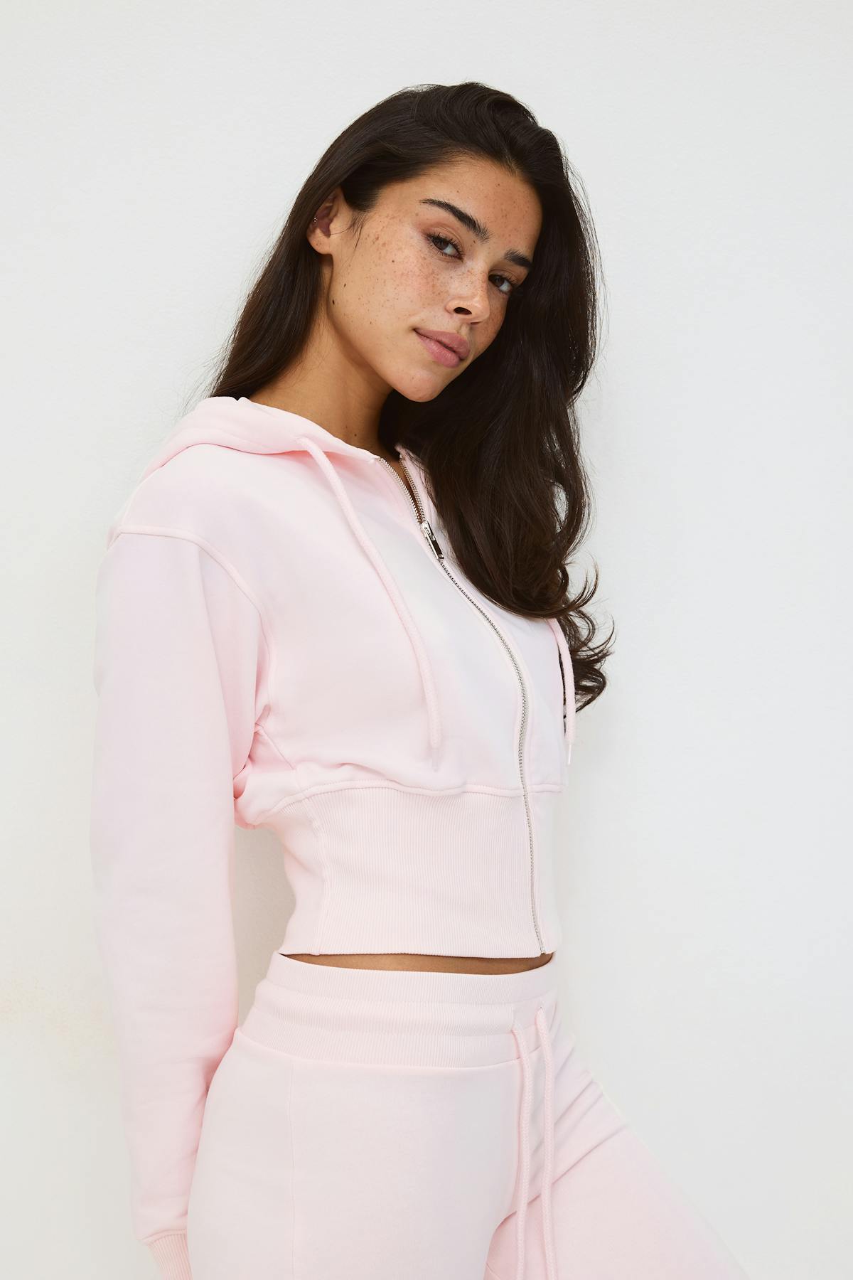 Slim fit zip hoodie