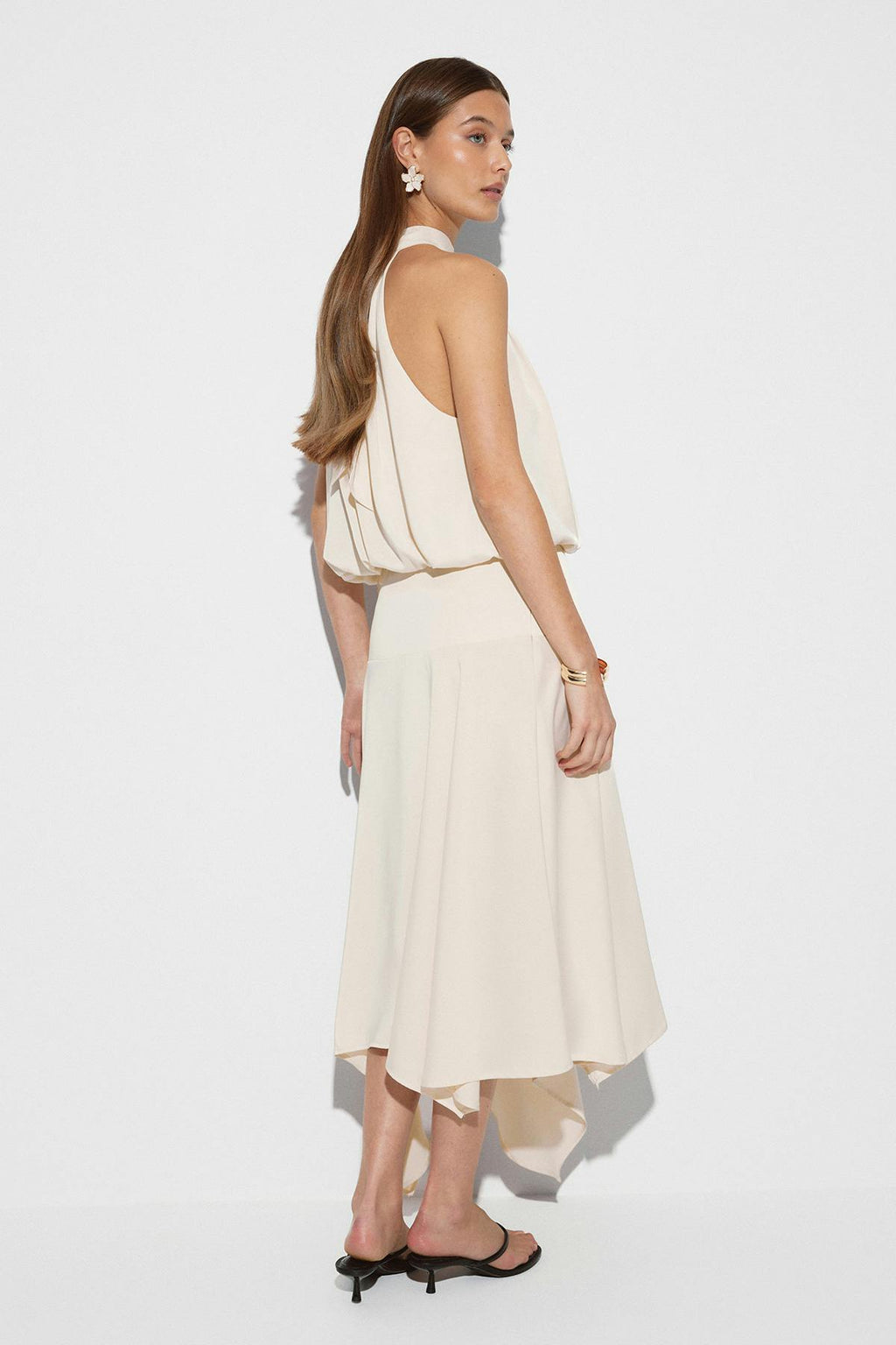 Satin asymmetric skirt