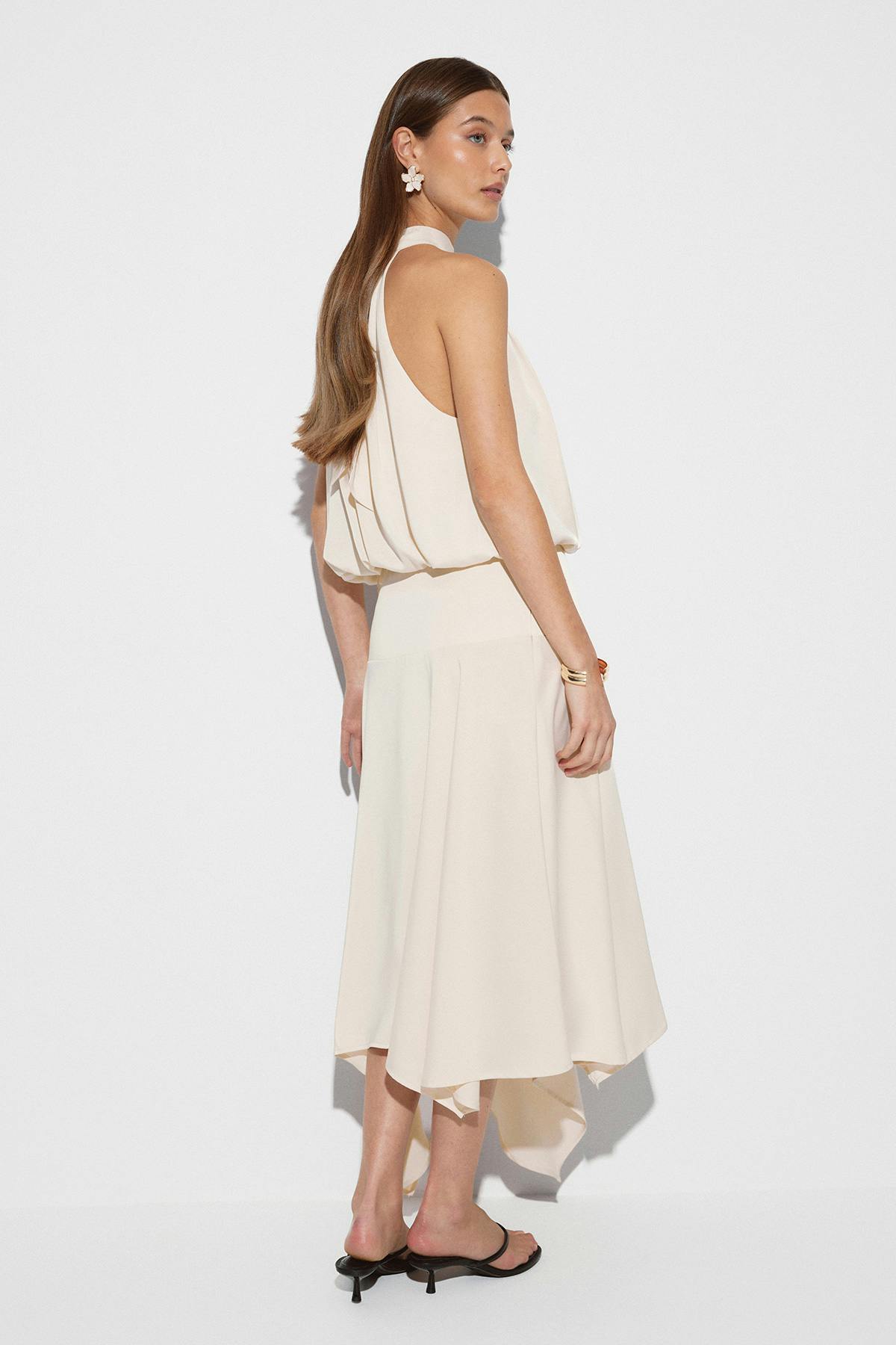 Satin asymmetric skirt