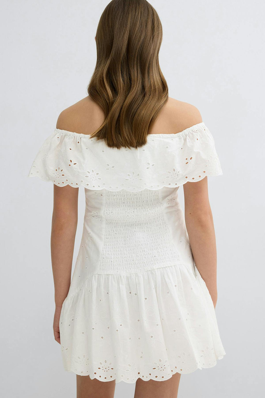 Y broderie dress