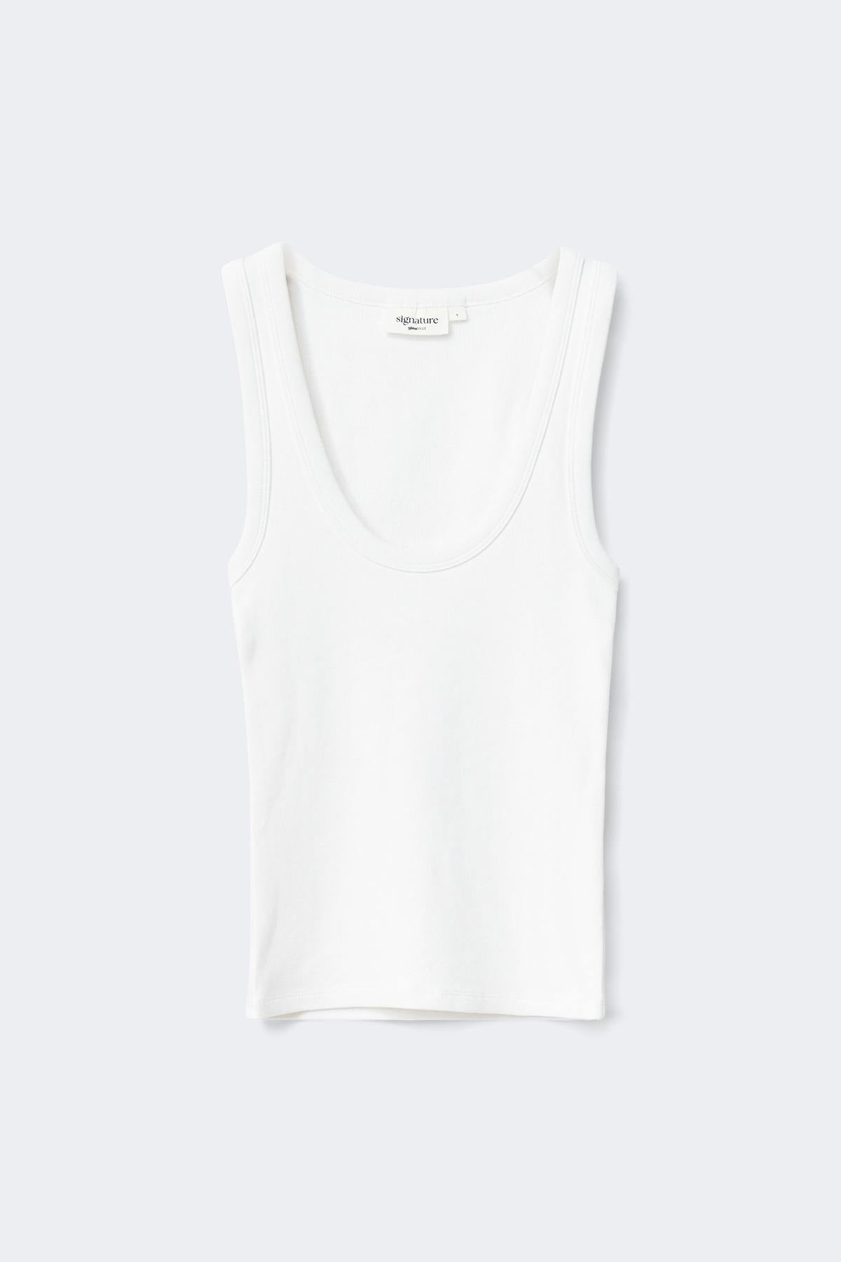 Super stretch scoop neck tank