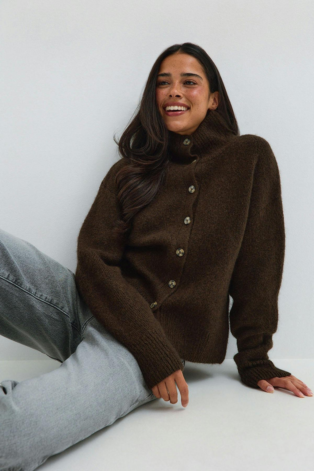 Turtleneck knitted cardigan