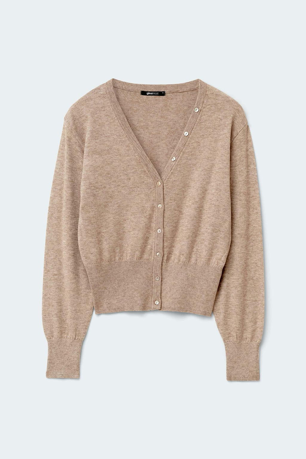 Knitted fitted cardigan