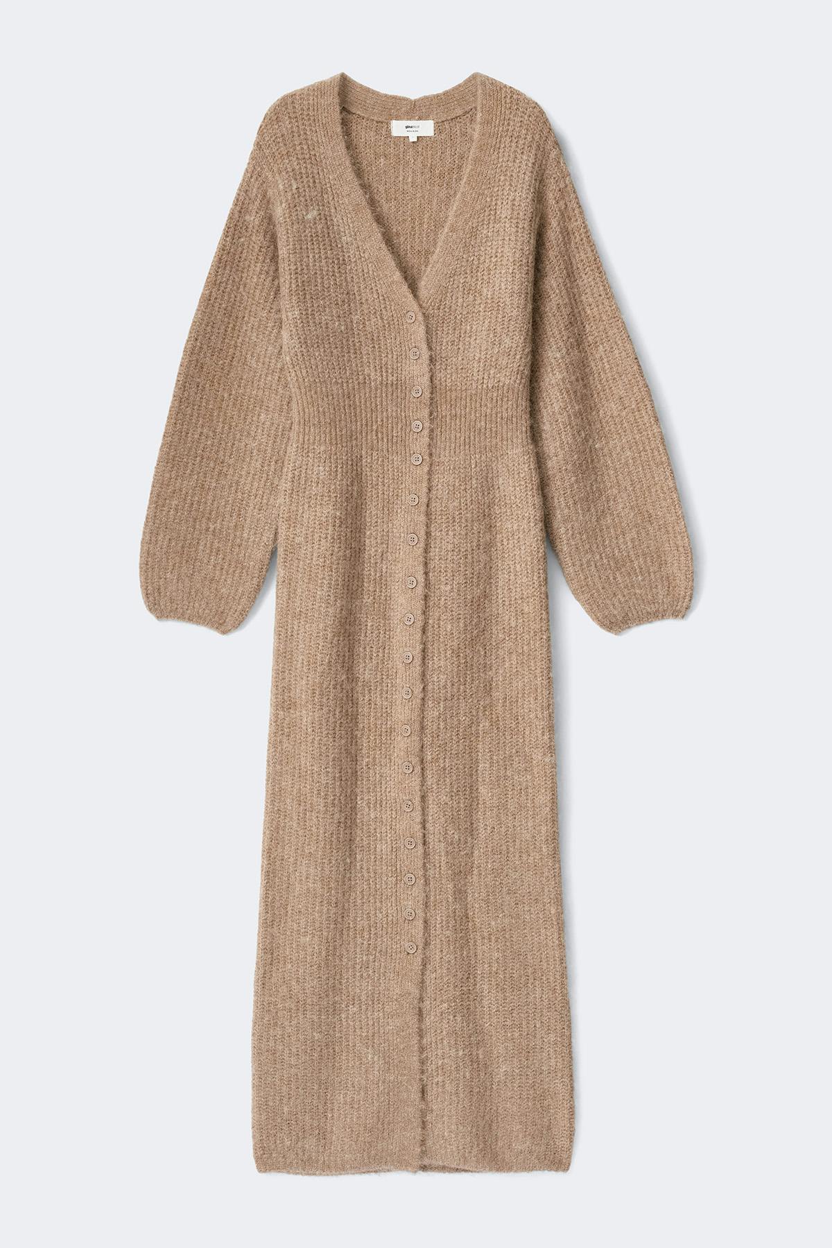 Long knitted cardigan