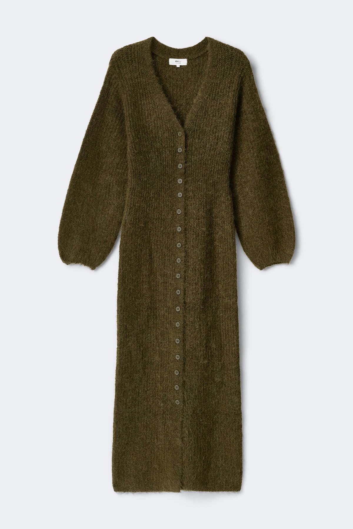 Long knitted cardigan