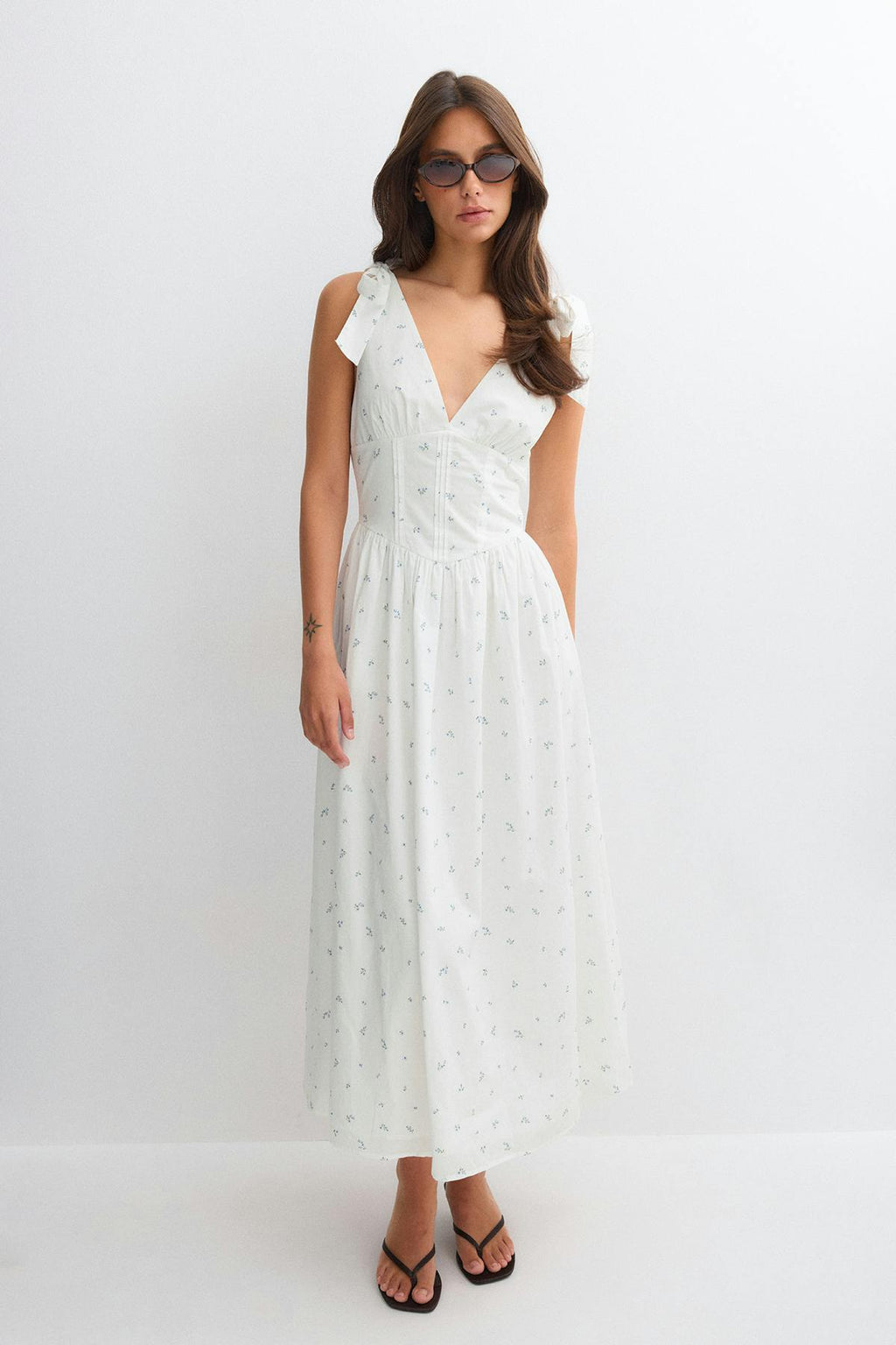 Tie dress