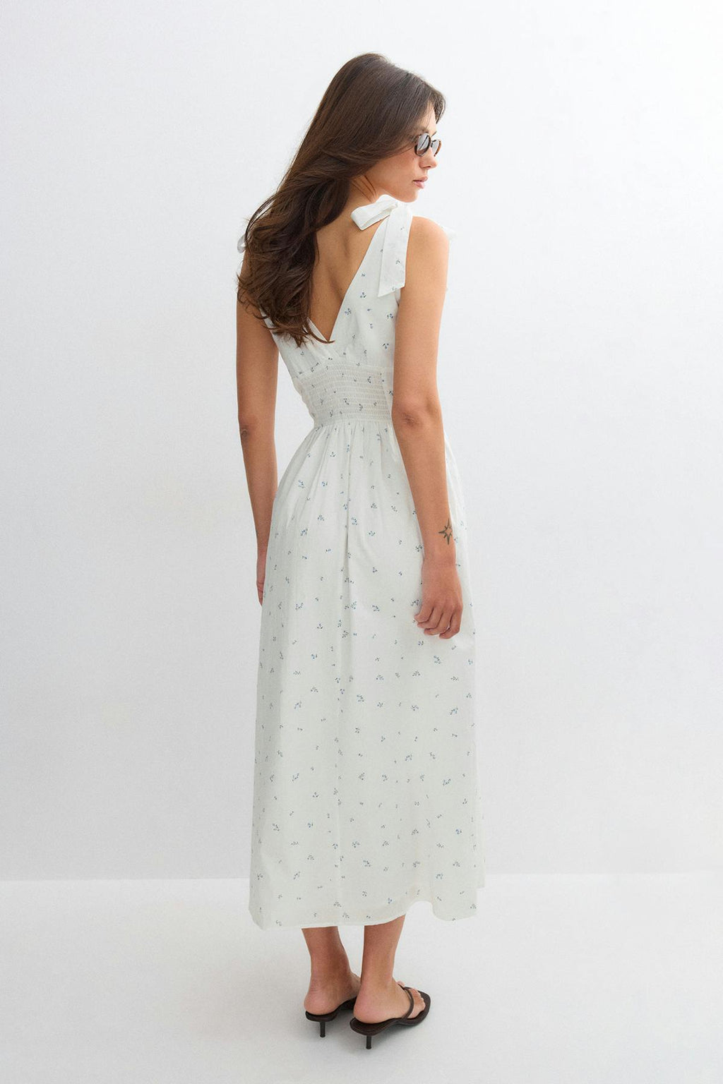 Tie dress