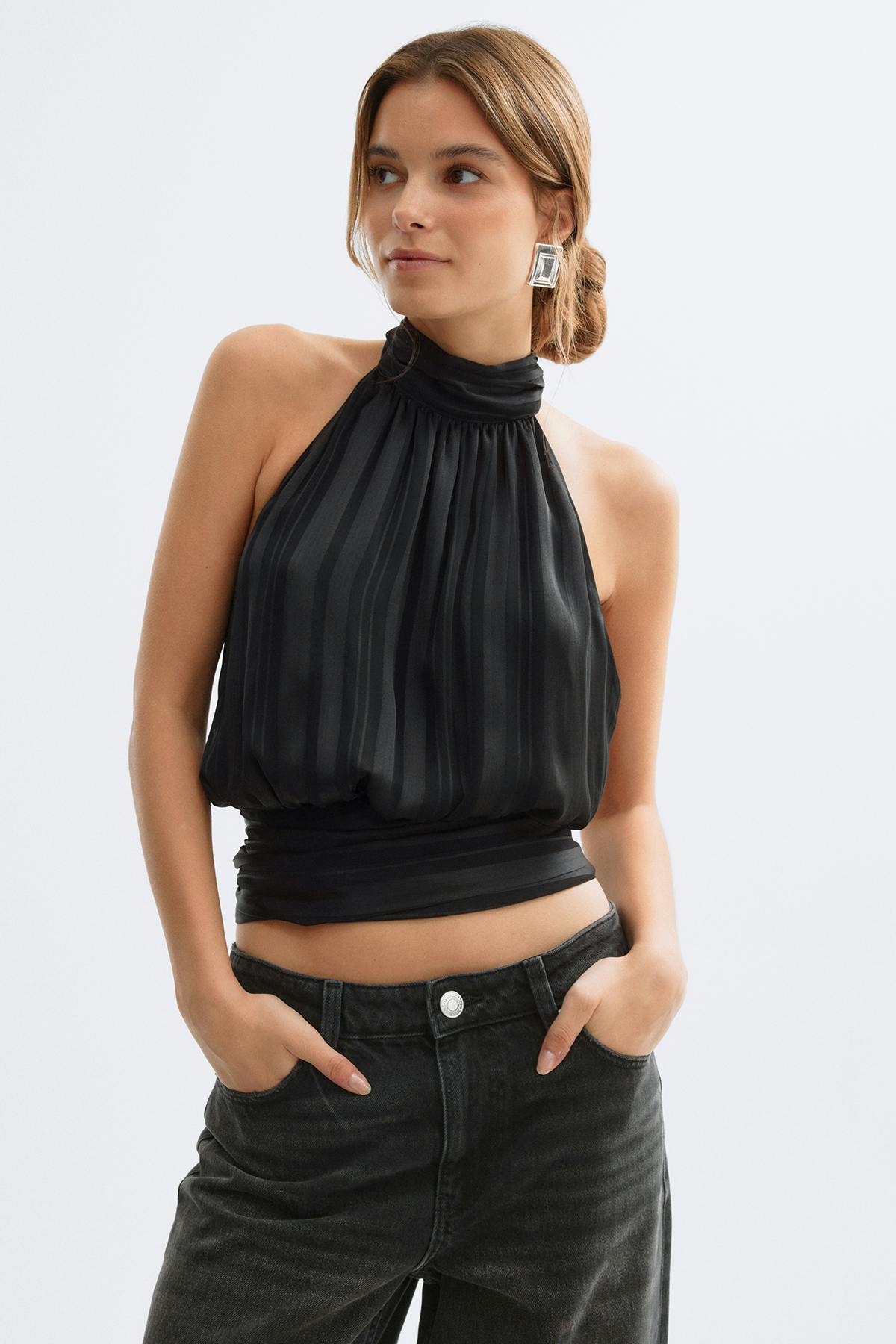 Halterneck top