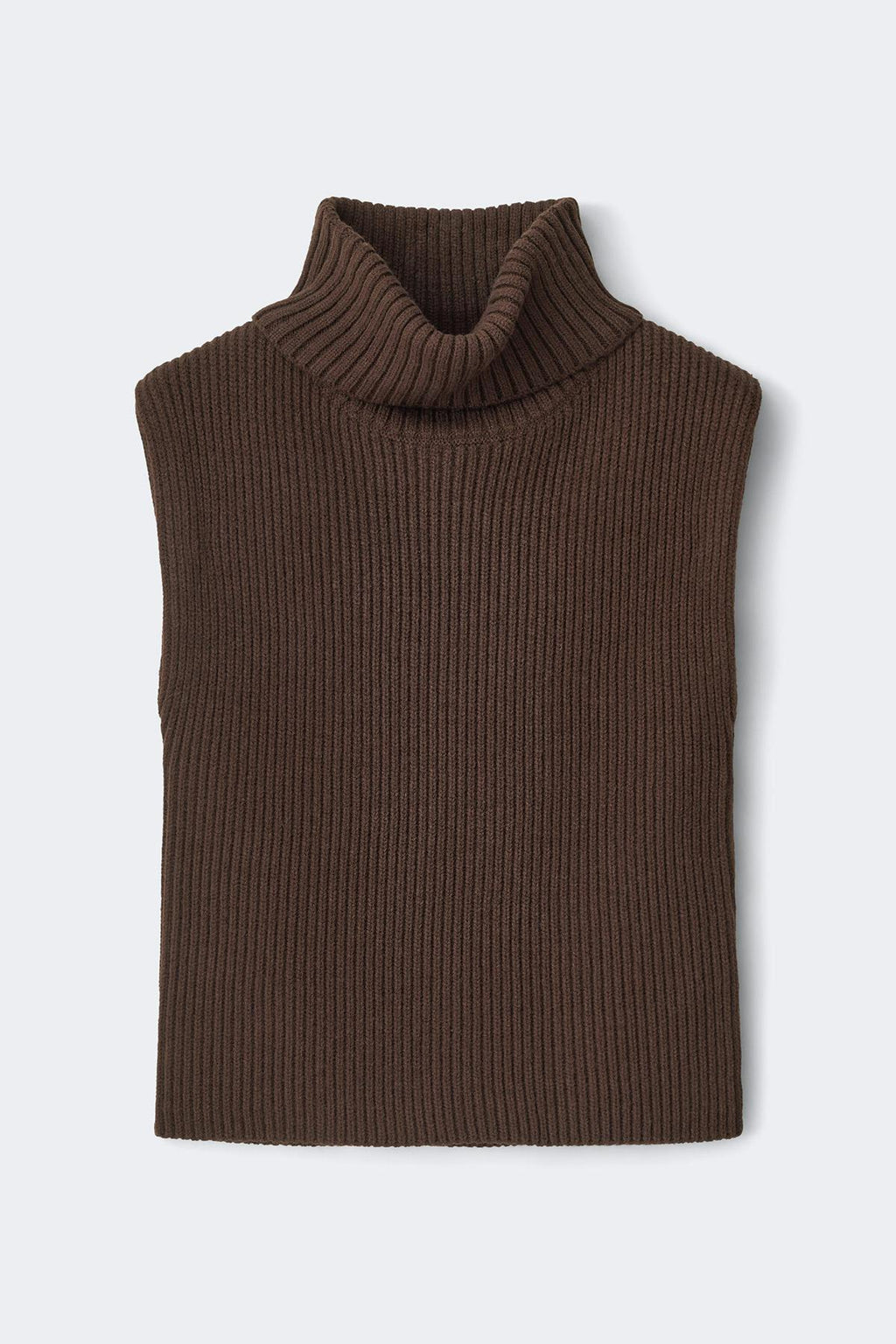 Chunky turtleneck knitted vest