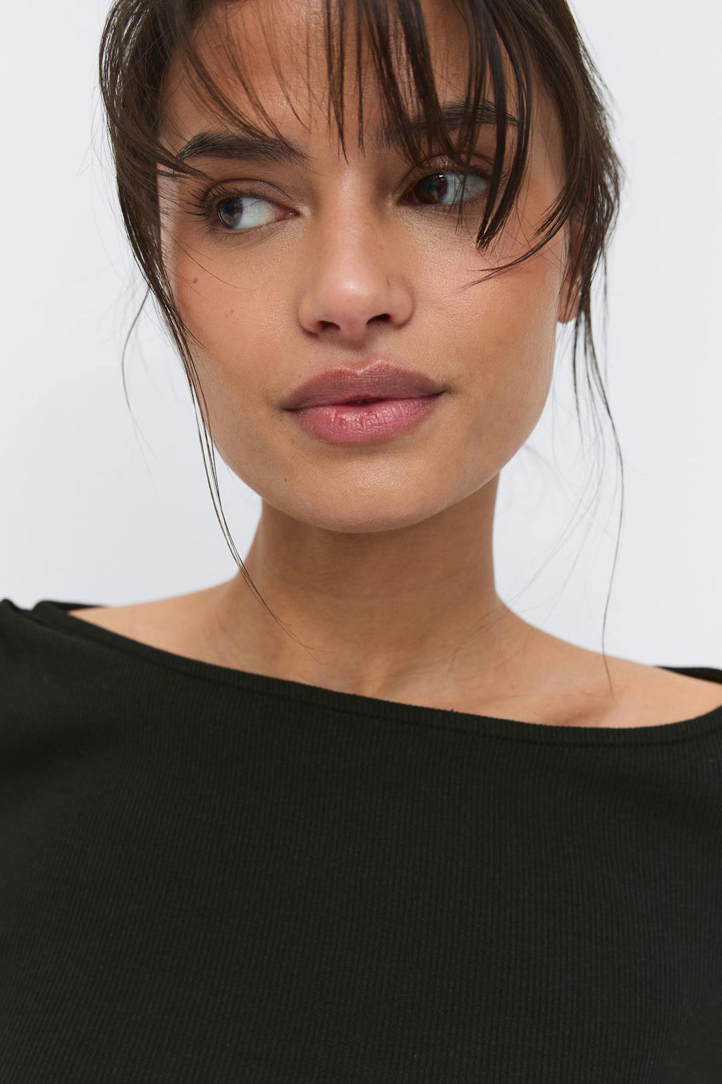 Lace detail boatneck top