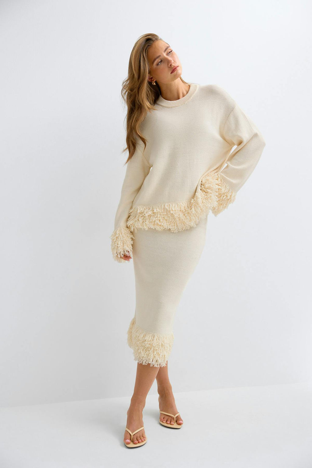 Knitted fringe skirt