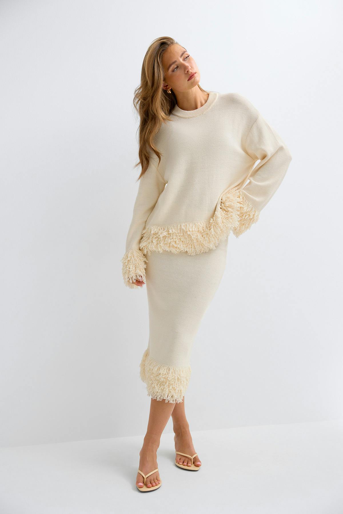 Knitted fringe skirt
