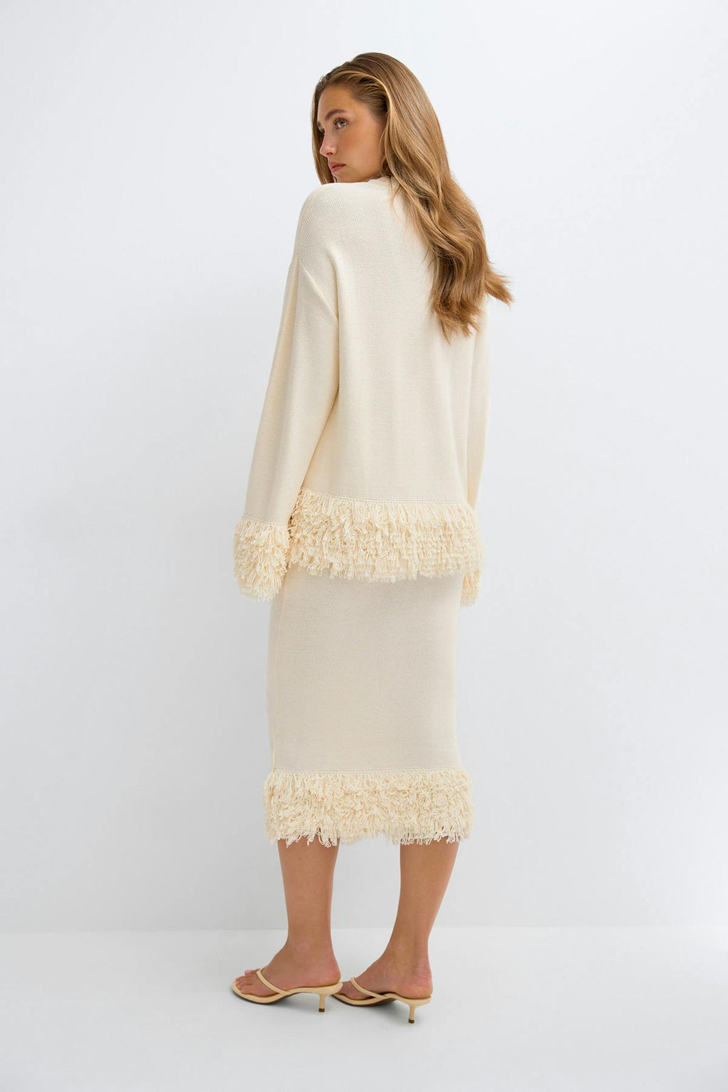 Knitted fringe skirt